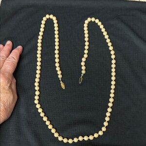 Vintage Faux Cream Pearl Necklace